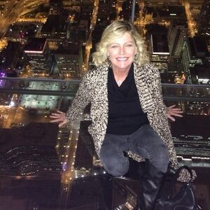 Meet your Posher, Lori